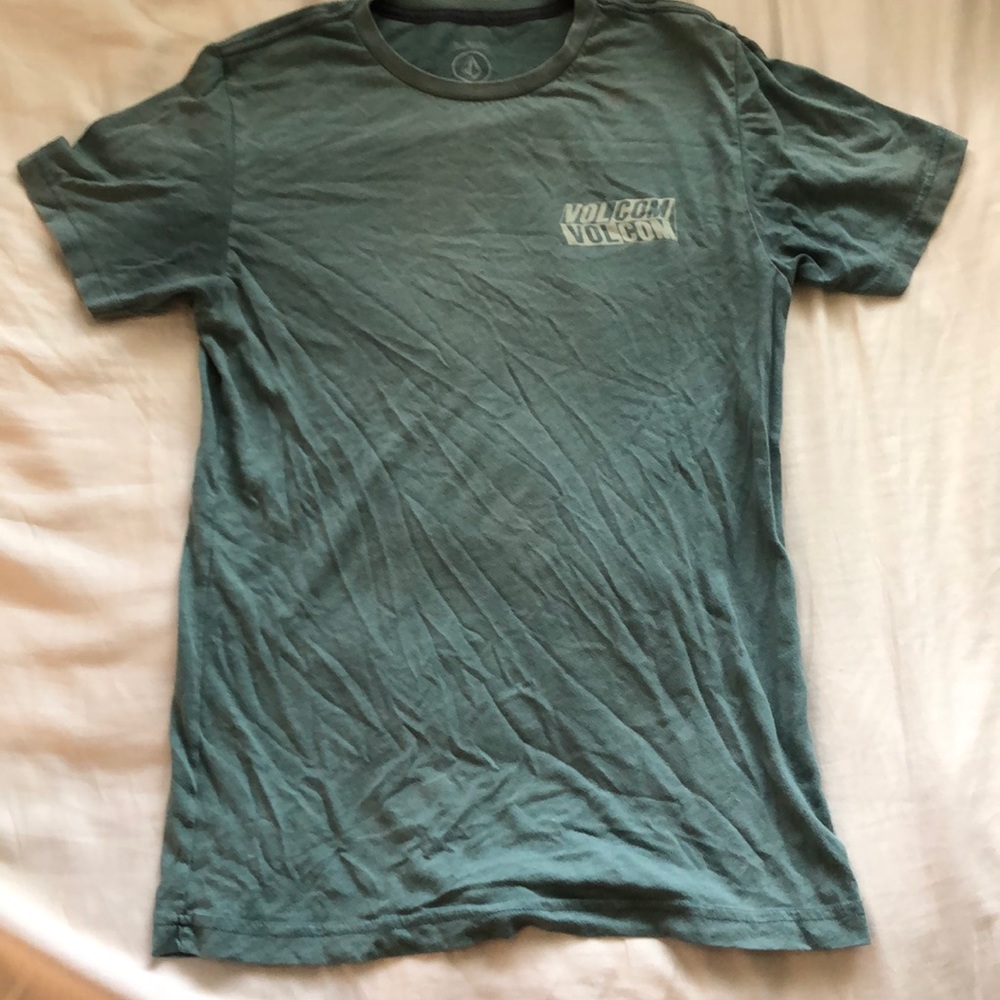 Boys green volcom t shirt
